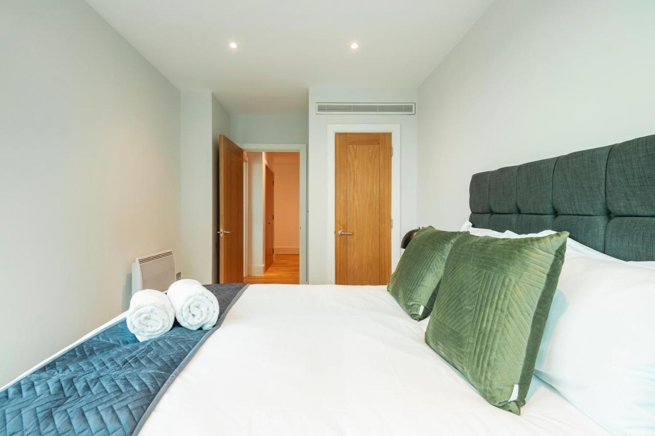 Vauxhall Skyline Apartment London Exterior foto